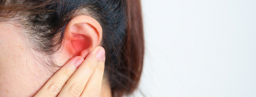 dolor de oído persistente